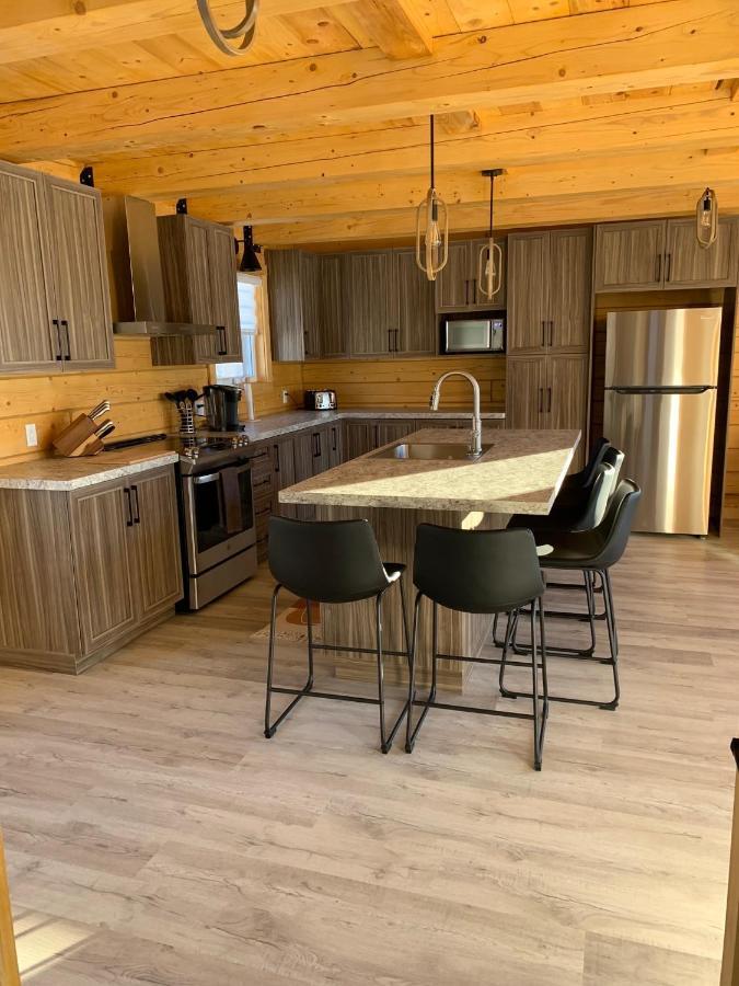 Chalets Domaine Otis Saint-Felix-d'Otis Bagian luar foto