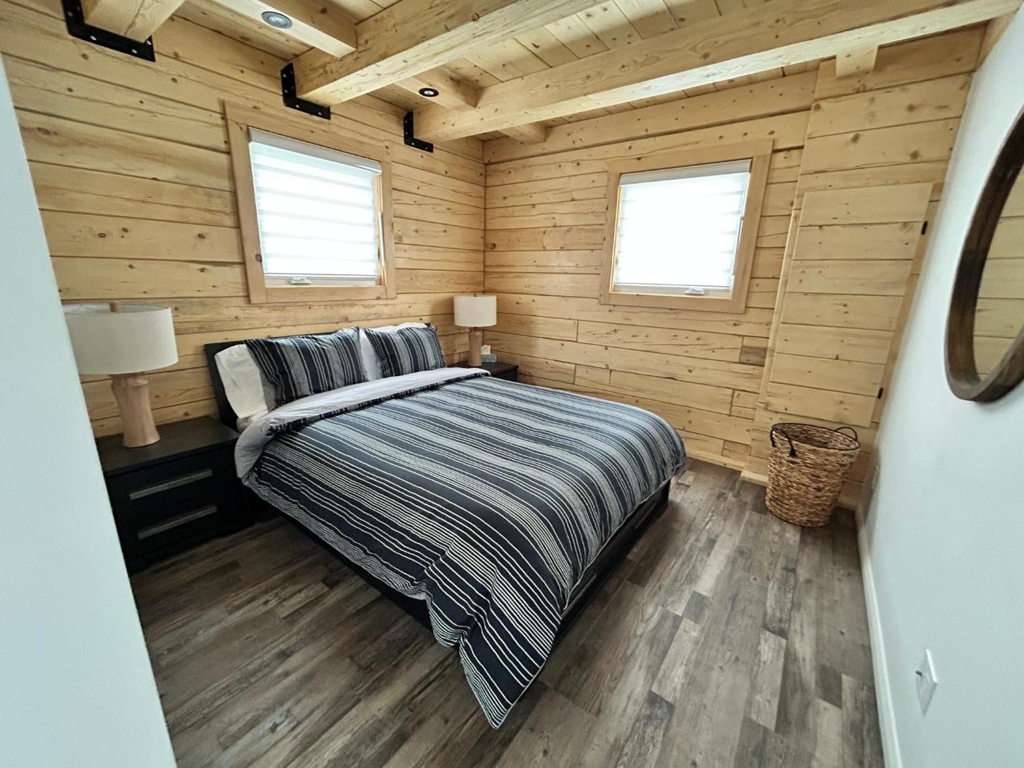 Chalets Domaine Otis Saint-Felix-d'Otis Bagian luar foto