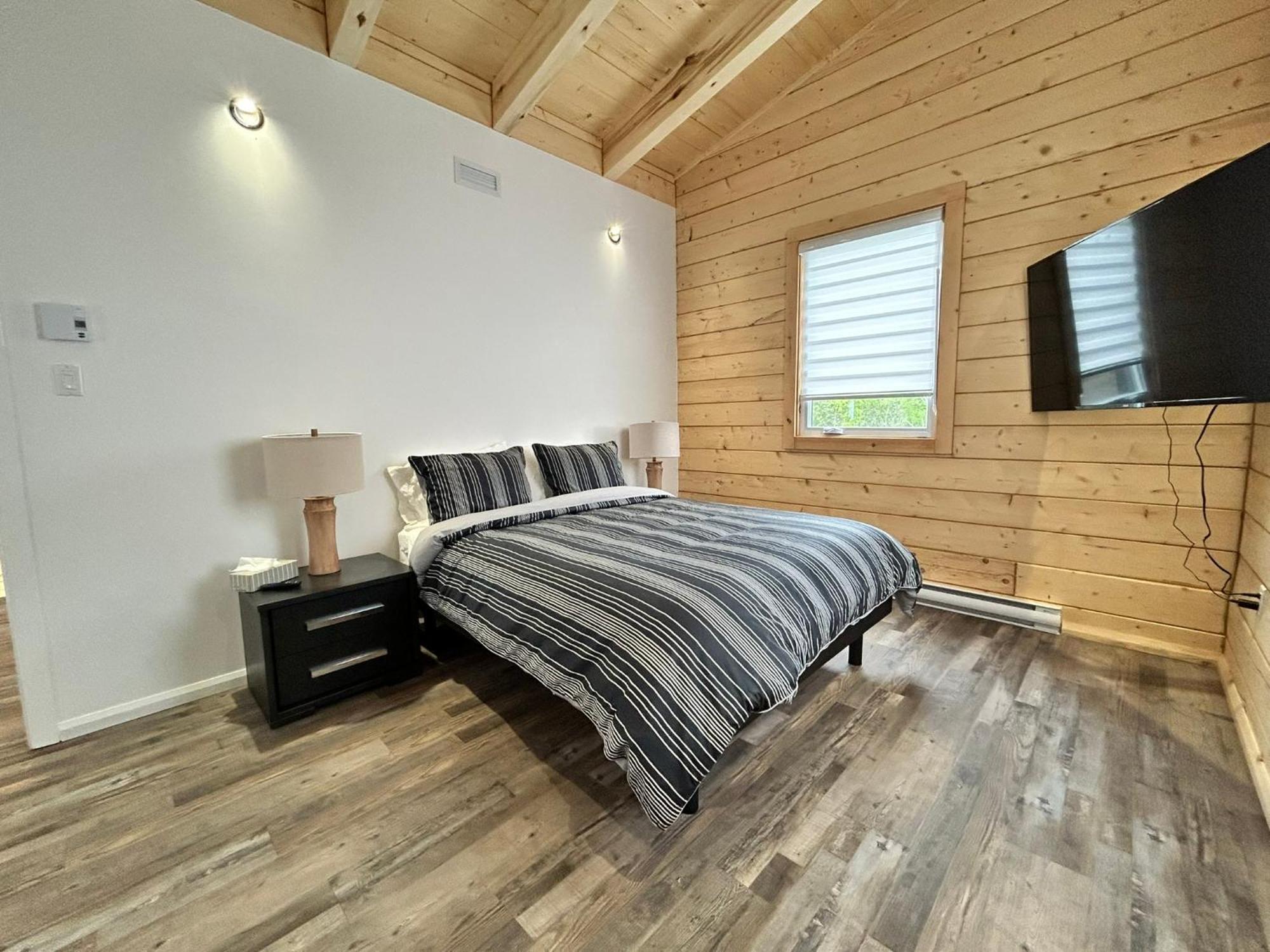 Chalets Domaine Otis Saint-Felix-d'Otis Bagian luar foto