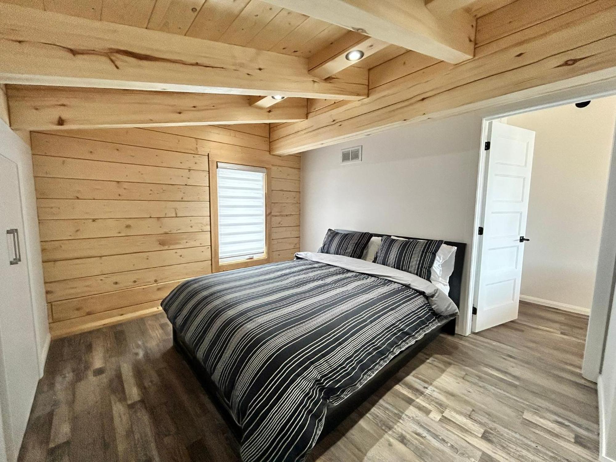 Chalets Domaine Otis Saint-Felix-d'Otis Bagian luar foto